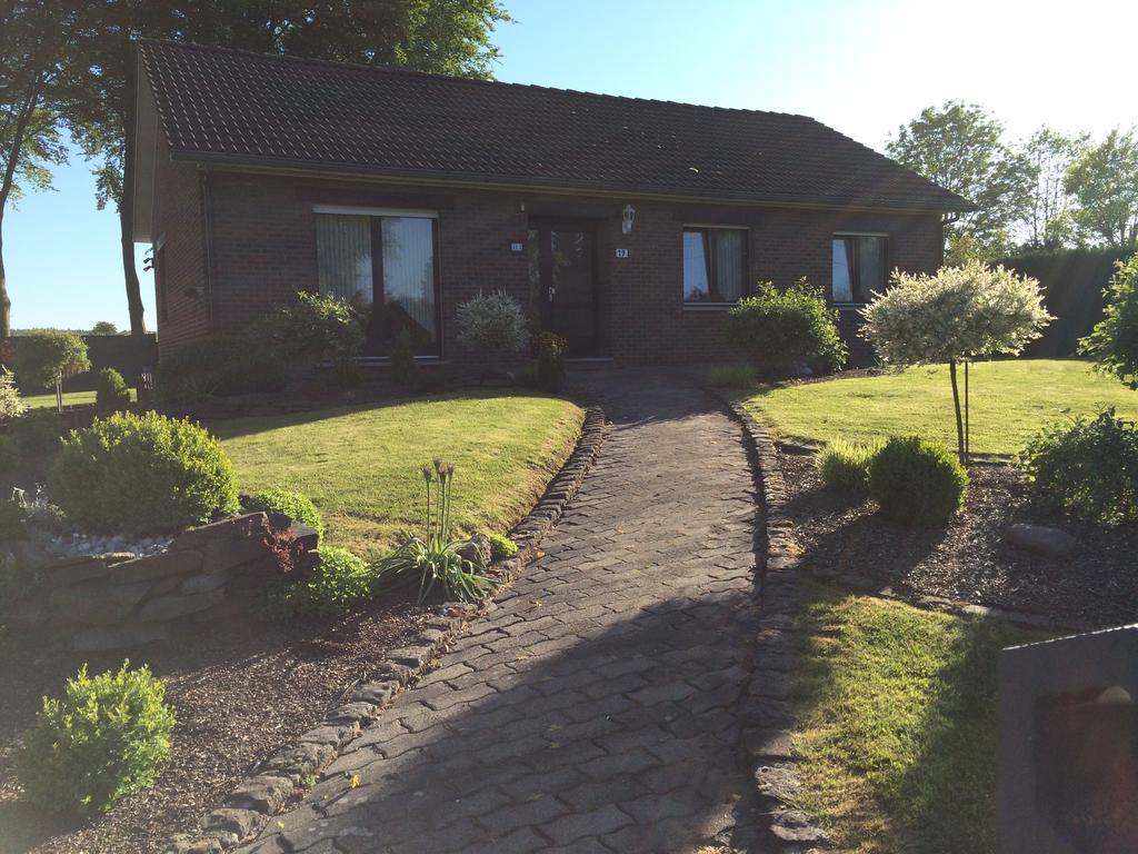 Eifelhaus Emmels Villa St. Vith Kamer foto